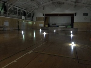 夜間防災訓練　LEDランタンを置いてみた